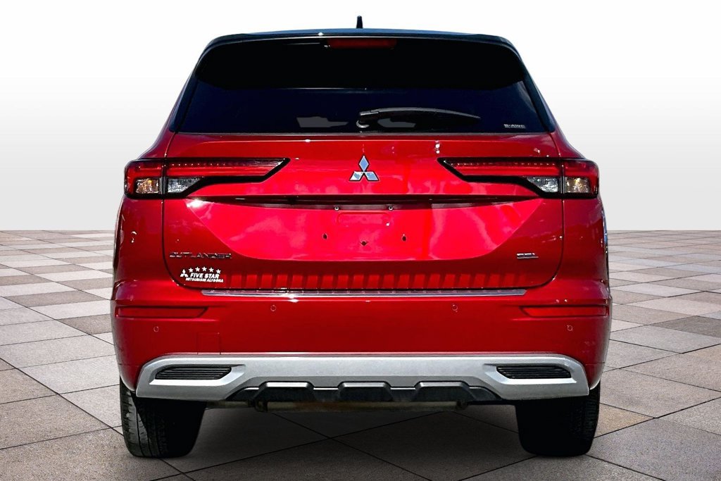 Used 2024 Mitsubishi Outlander SEL AWD/4WD image 4