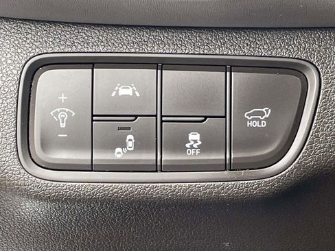 Used 2020 Hyundai Santa Fe Limited FWD image 18
