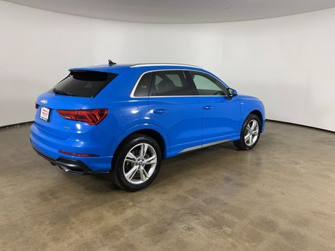 Used 2020 Audi Q3 2.0T Prestige w/ Prestige Package image 27
