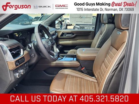 New 2026 GMC Yukon Denali Ultimate AWD/4WD image 16