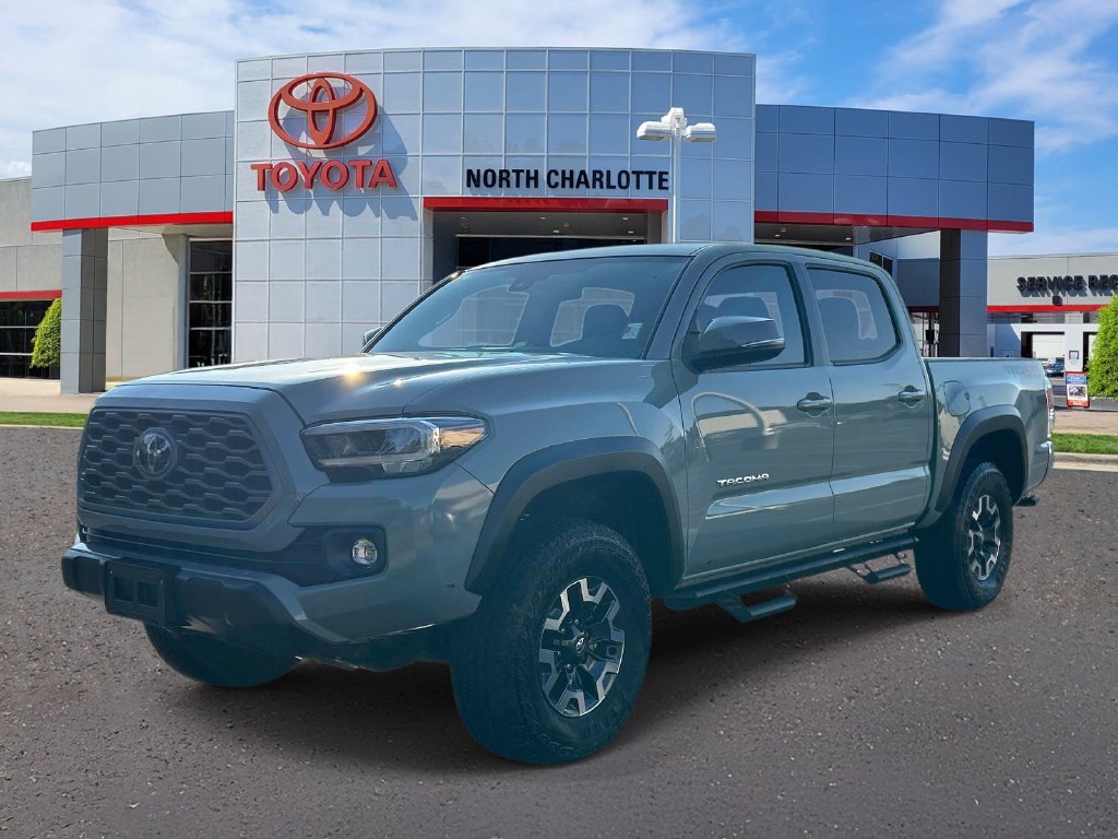 Used 2023 Toyota Tacoma TRD Off-Road AWD/4WD image 4