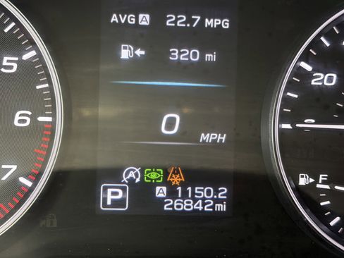 Used 2020 Subaru Outback Touring XT image 12