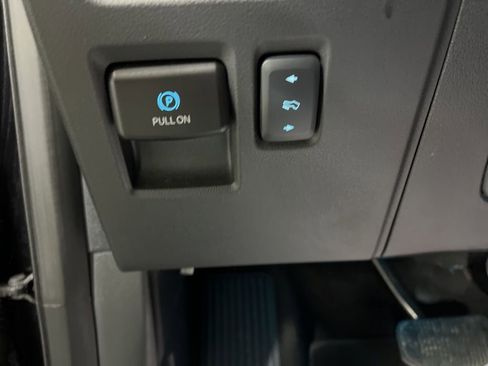 Used 2024 Ford Expedition Max Limited image 26