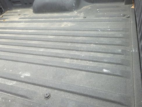 Used 2016 Toyota Tundra SR5 w/ SR5 Upgrade Package image 5