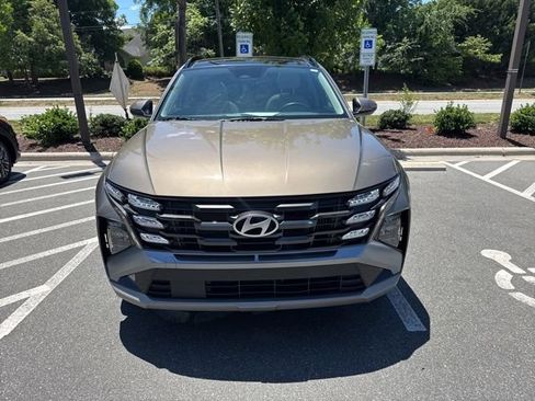 Used 2025 Hyundai Tucson SEL AWD/4WD image 14