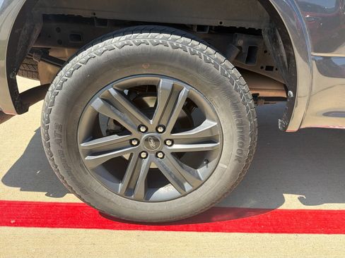 Used 2018 Ford F150 XLT w/ Equipment Group 301A Mid AWD/4WD image 12