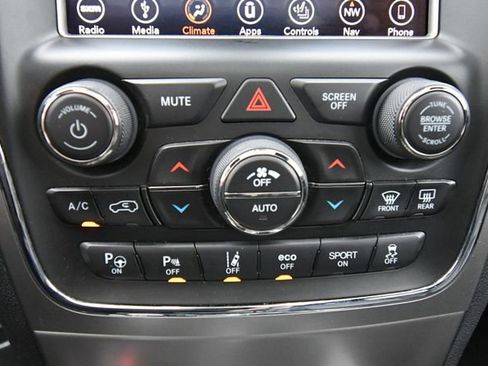 Used 2018 Jeep Grand Cherokee Trailhawk w/ Trailhawk Luxury Group AWD/4WD image 28