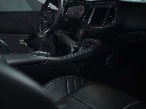 Used 2015 Dodge Challenger SRT Hellcat image 92