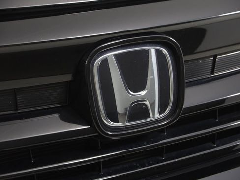Used 2022 Honda Pilot Special Edition image 16