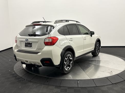 Used 2017 Subaru Crosstrek 2.0i Premium w/ Popular Package #1 AWD/4WD image 7