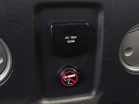 Used 2011 Ford F250 Lariat w/ Lariat Interior Pkg image 46