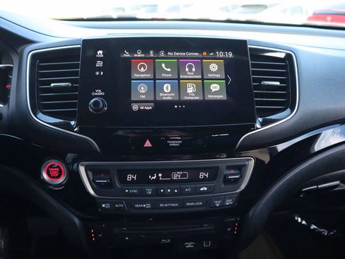 Used 2022 Honda Pilot Touring image 25