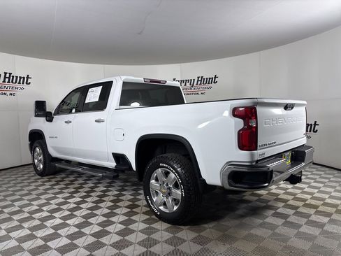 Used 2022 Chevrolet Silverado 3500 LTZ image 6