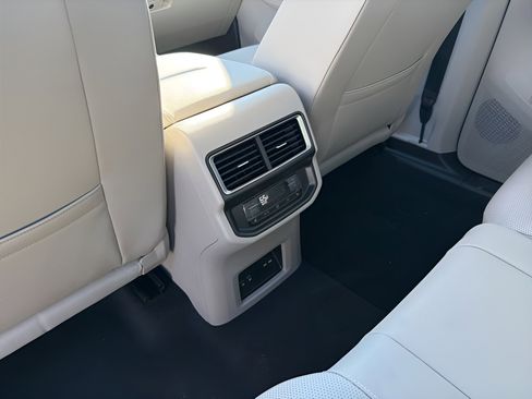 New 2026 Volkswagen Atlas SEL Premium R-Line AWD/4WD image 25
