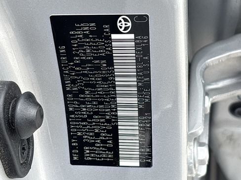 Used 2024 Toyota Corolla LE FWD image 30
