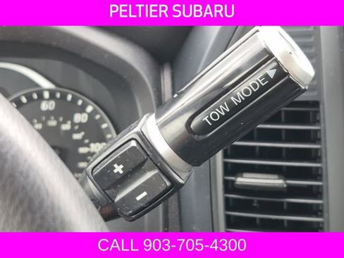 Used 2023 Nissan Titan S RWD image 29