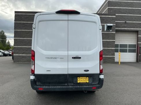 Used 2025 Ford Transit 250 148 Medium Roof Extended AWD image 5