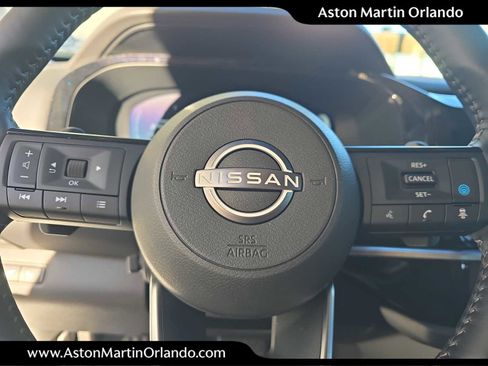 Used 2025 Nissan Pathfinder Platinum w/ Cargo Package image 24