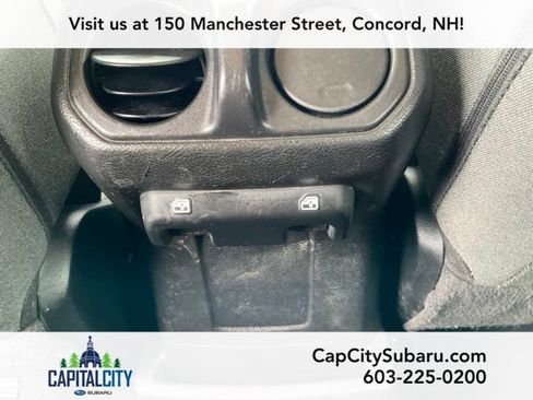 Used 2024 Jeep Wrangler Unlimited AWD/4WD image 18