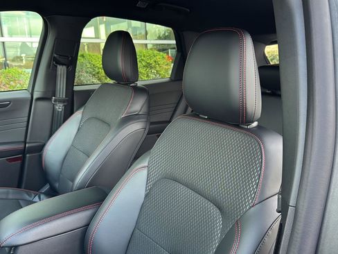 New 2026 Ford Escape ST-Line image 38