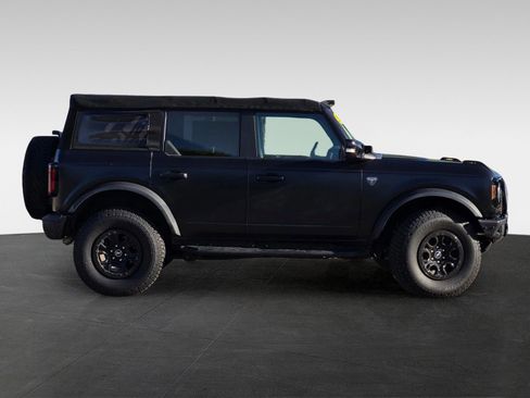 Used 2021 Ford Bronco First Edition AWD/4WD image 3