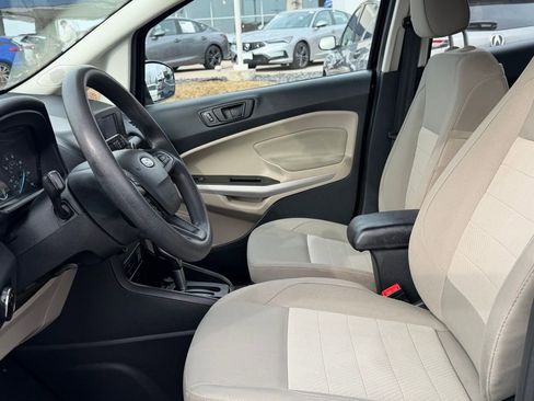 Used 2018 Ford EcoSport S image 9