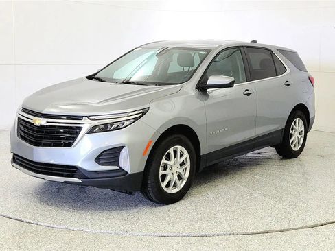 Used 2024 Chevrolet Equinox LT w/ LPO, Floor Liner Package AWD/4WD image 3