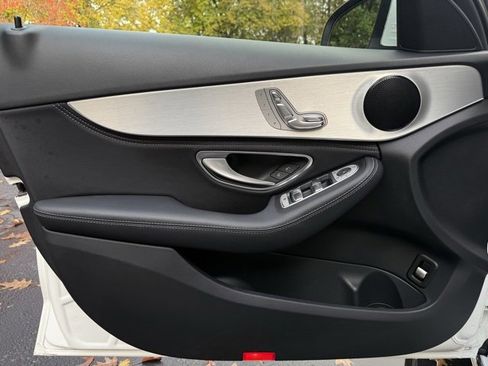 Used 2015 Mercedes-Benz C 300 Sedan image 23