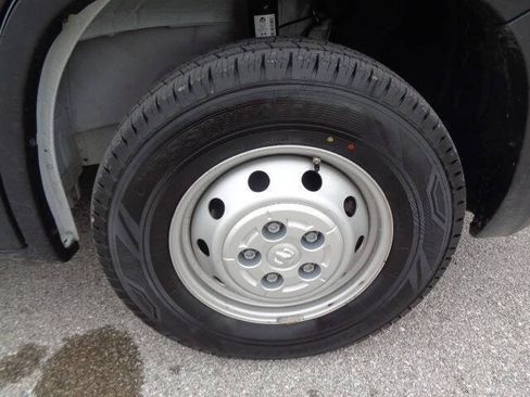 Used 2023 RAM ProMaster 2500 FWD image 24