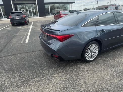 Used 2019 Toyota Avalon Touring w/ Advanced Safety Package image 49