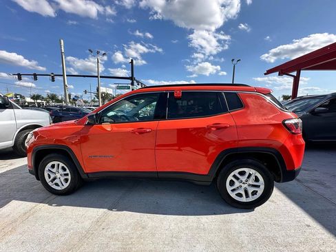 Used 2020 Jeep Compass Sport w/ Tech Group FWD image 17