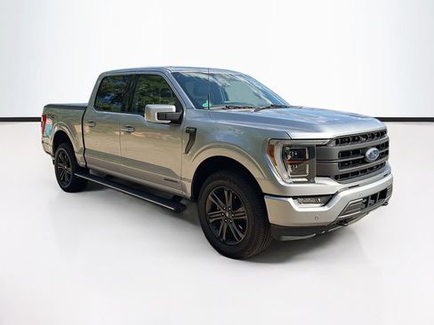 Used 2022 Ford F150 Lariat w/ Equipment Group 502A High AWD/4WD image 3
