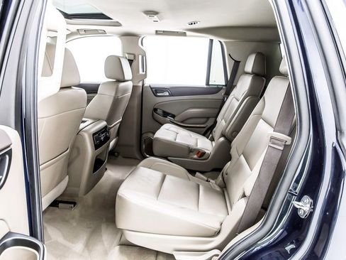Used 2020 GMC Yukon SLT w/ Value Plus Edition RWD image 28