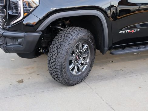 New 2025 GMC Sierra 1500 AT4X image 50