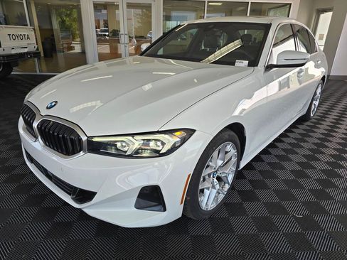 Used 2025 BMW 330i Sedan RWD image 7