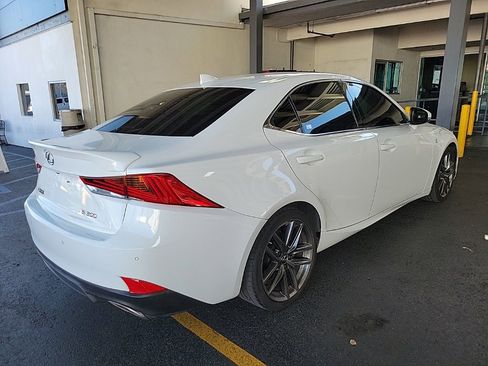 Used 2019 Lexus IS 300 F Sport w/ F Sport Package image 7