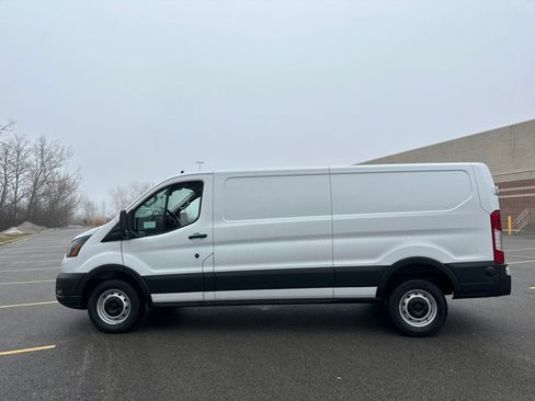Used 2024 Ford Transit 150 Low Roof image 5
