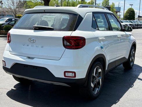 New 2026 Hyundai Venue SEL FWD image 63