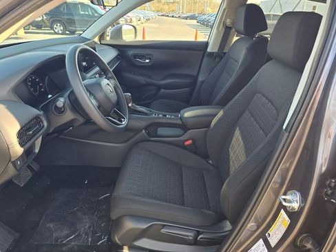 New 2026 Honda HR-V LX image 12