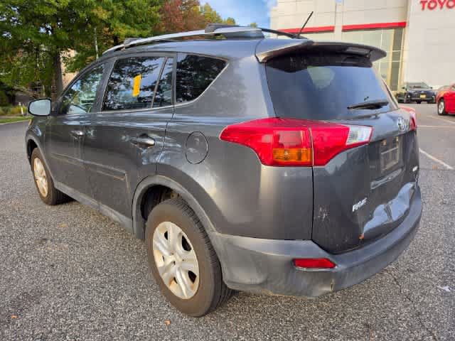 Used 2013 Toyota RAV4 LE FWD image 6