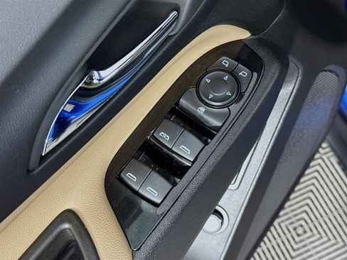 Certified 2024 Chevrolet Equinox Premier w/ LPO, Cargo Package image 18