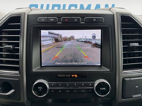 Used 2020 Ford Expedition XLT image 20