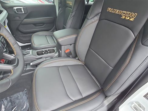 New 2025 Jeep Wrangler Unlimited Rubicon 392 image 15