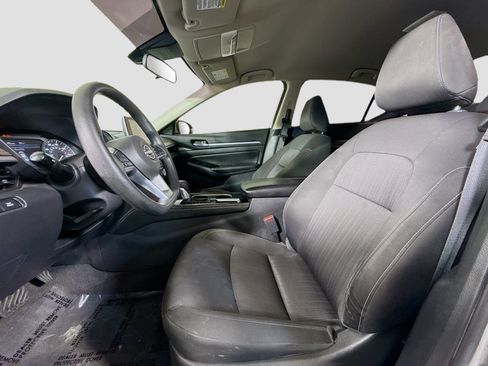 Used 2023 Nissan Altima 2.5 SV FWD image 22