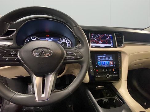 Used 2020 INFINITI QX50 Luxe w/ Navigation Package AWD/4WD image 20