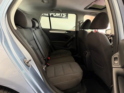 Used 2012 Volkswagen Golf TDI FWD image 32