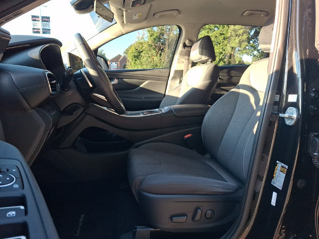 Used 2023 Hyundai Santa Fe SEL FWD image 13
