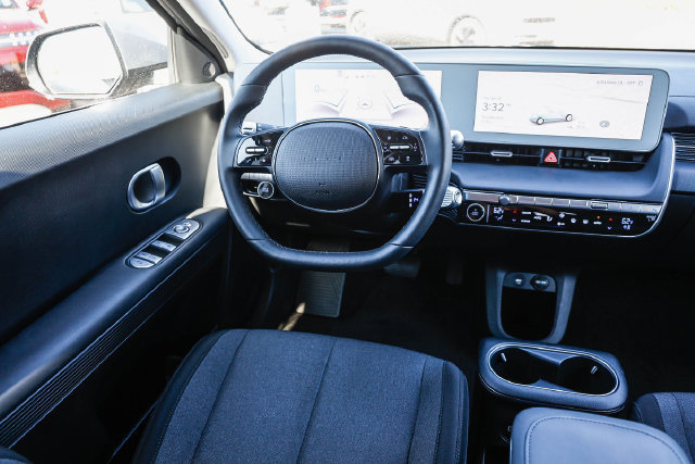 Certified 2024 Hyundai Ioniq 5 SEL RWD image 17
