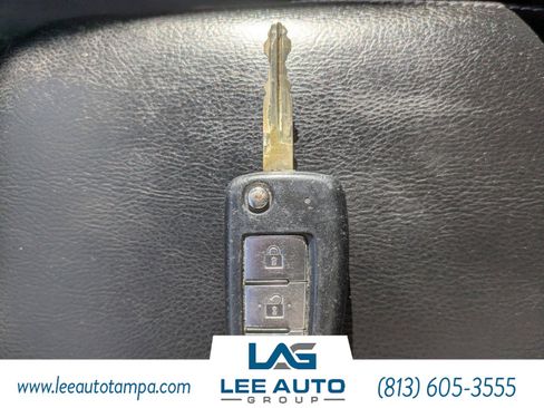 Used 2016 Nissan Rogue S image 26