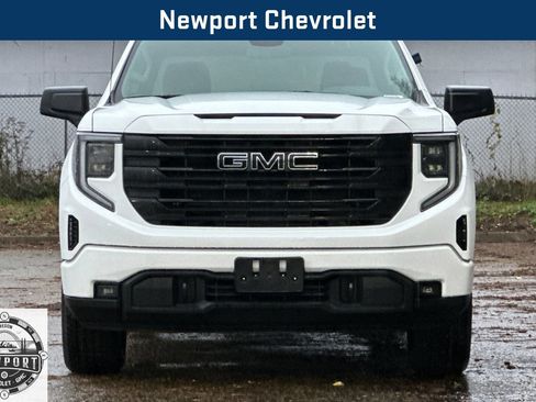 New 2026 GMC Sierra 1500 Elevation w/ LPO, Elevation Black Package image 10